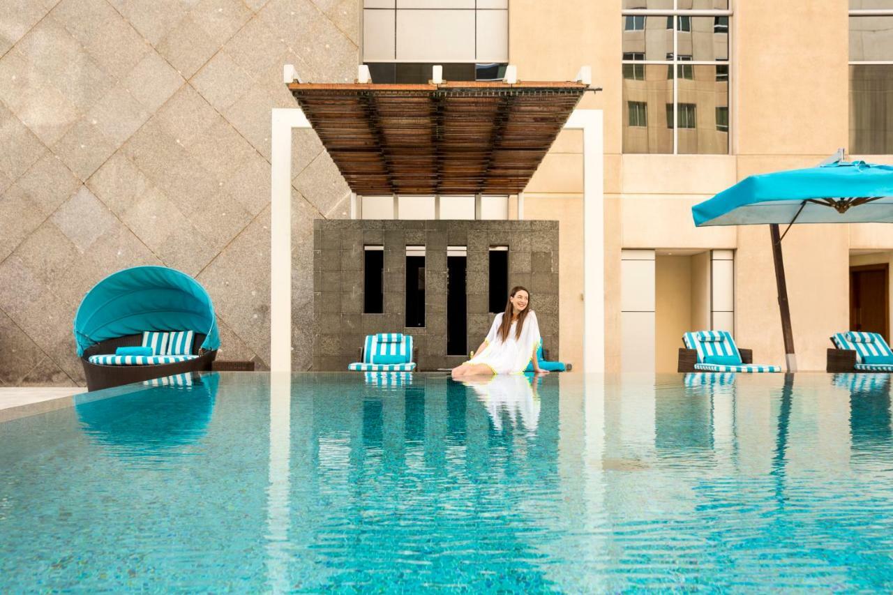 โนโวเทล เดรา ซิตี้ เซ็นเตอร์ Hotel ดูไบ ภายนอก รูปภาพ